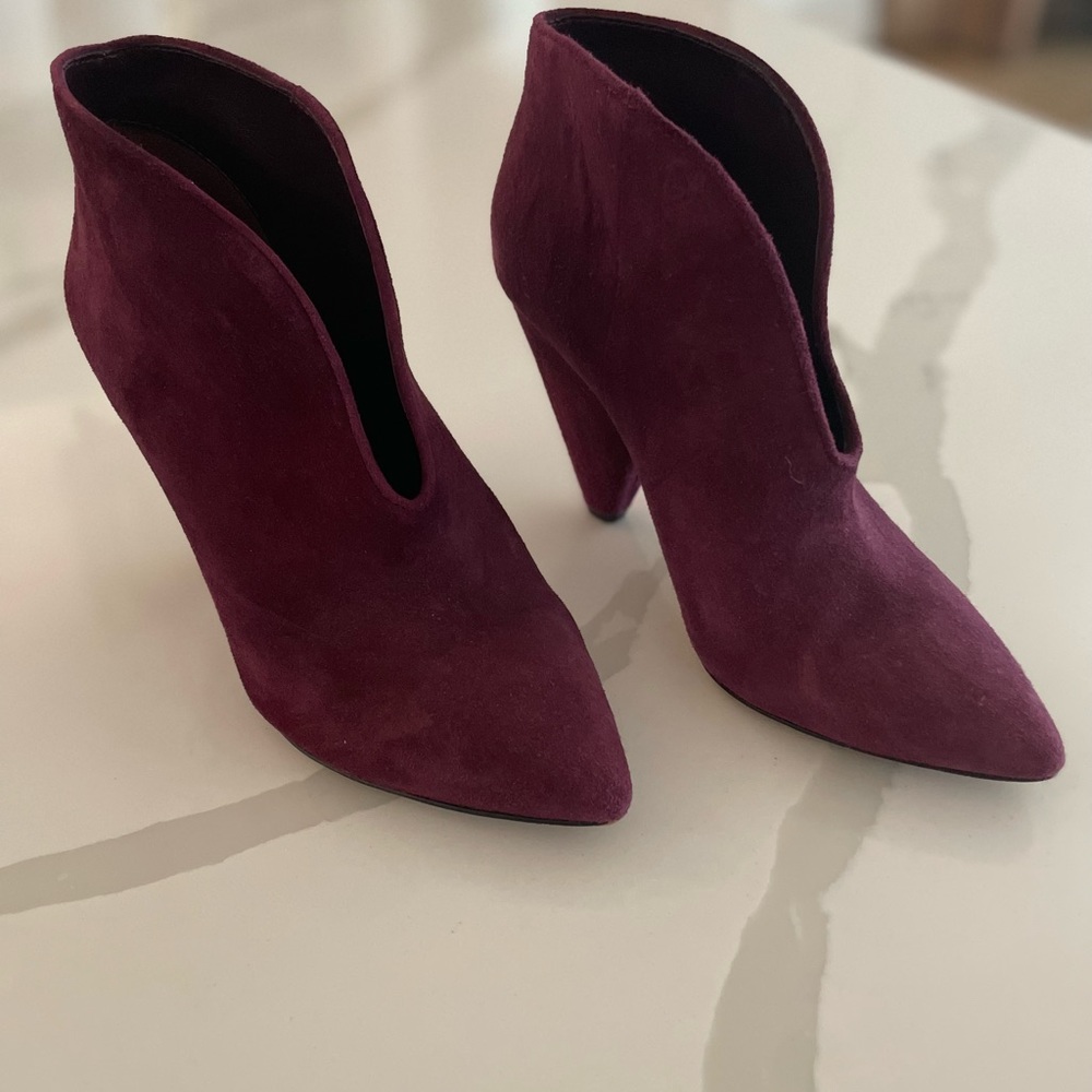 Vince Camuto Women's Plum Suede Ankle Booties - Picture 5 of 5